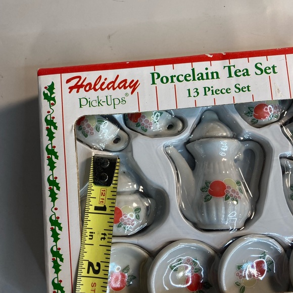 Holiday Miniature fruit Tea Set - Picture 3 of 3